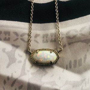 COPY - Kendra Scott necklace